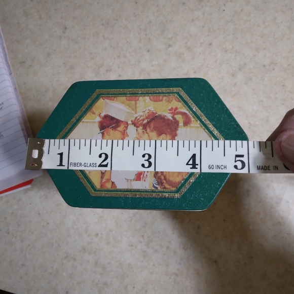 Vintage Norman Rockwell Decorative Tins - Picture 5 of 8